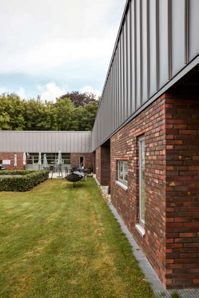 Eine schöne Materialkombination, Engparken 1, 9500 Rørbæk